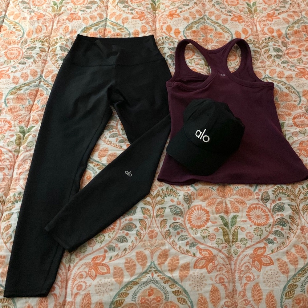 Alo Yoga Leggings and Tank